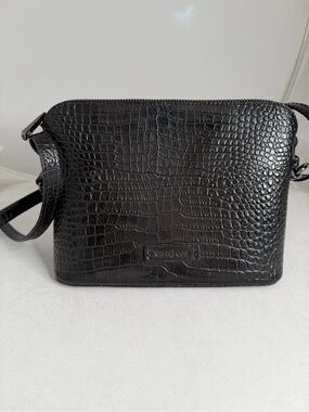 Gianni Conti black croc embossed leather crossbody bag